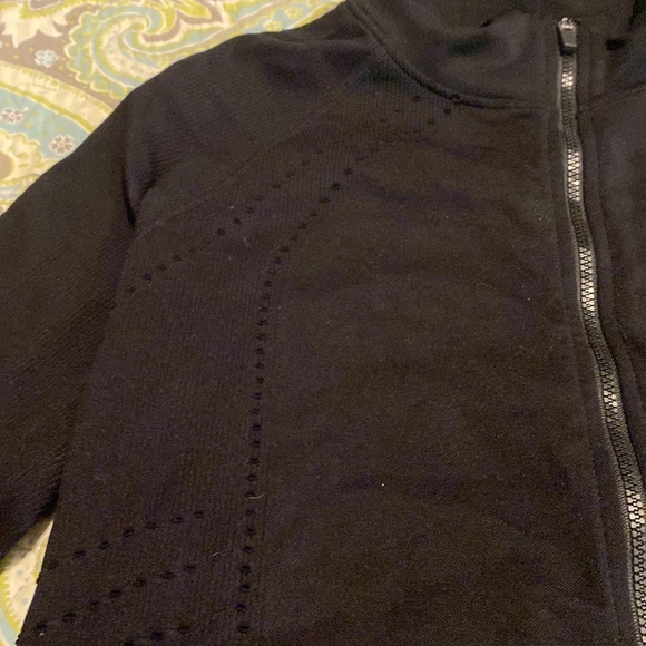 Fabletics zip up jacket size XL - Picture 2 of 3
